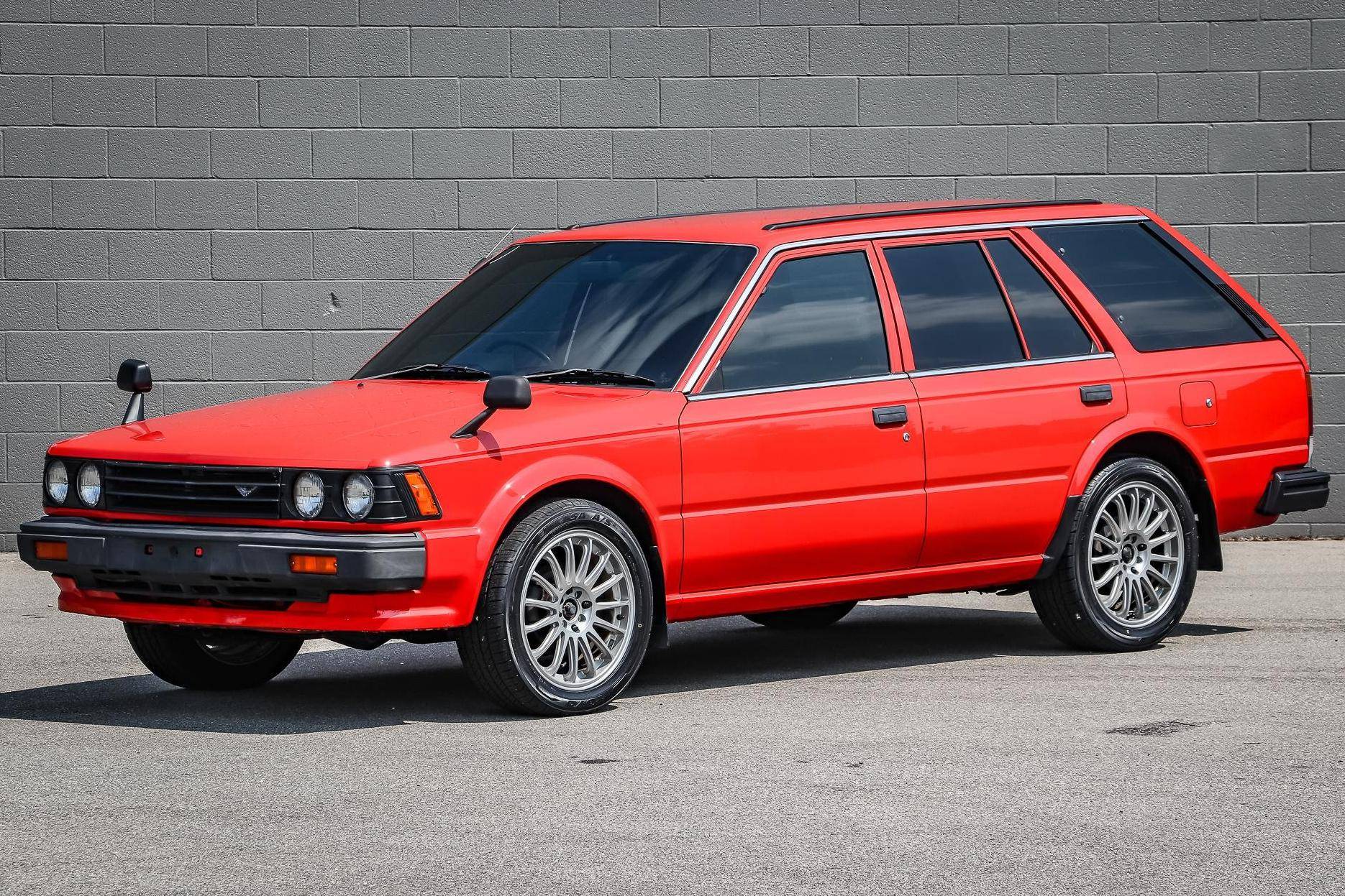 1984 Nissan Bluebird sold at auction for $6,700