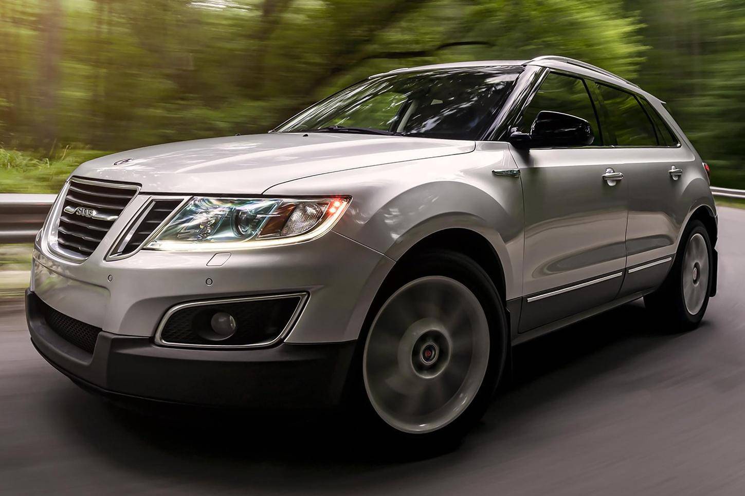 2011 Saab 9-4X sold at auction for $17,750