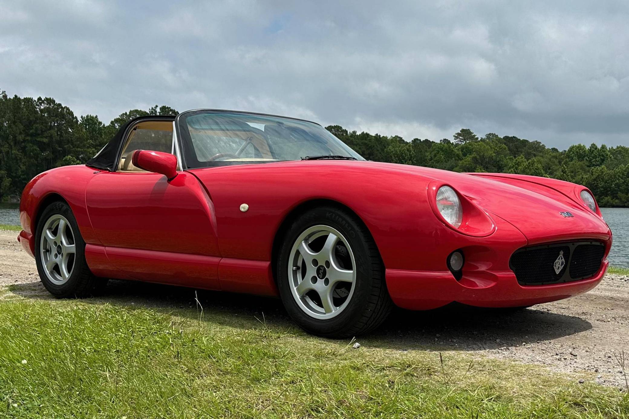 1994 TVR Chimaera sold at auction for $20,500