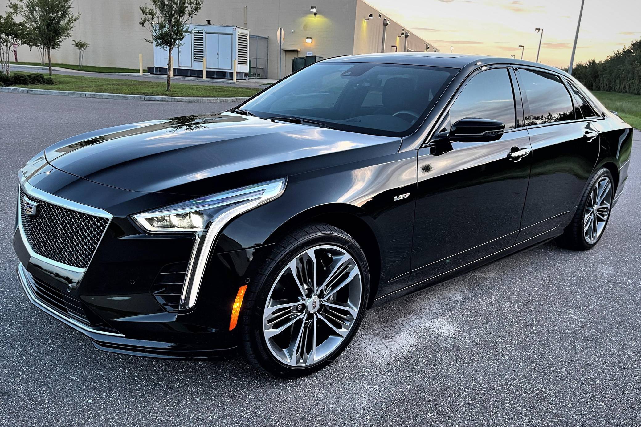 2019 Cadillac CT6 sold at auction for $71,400