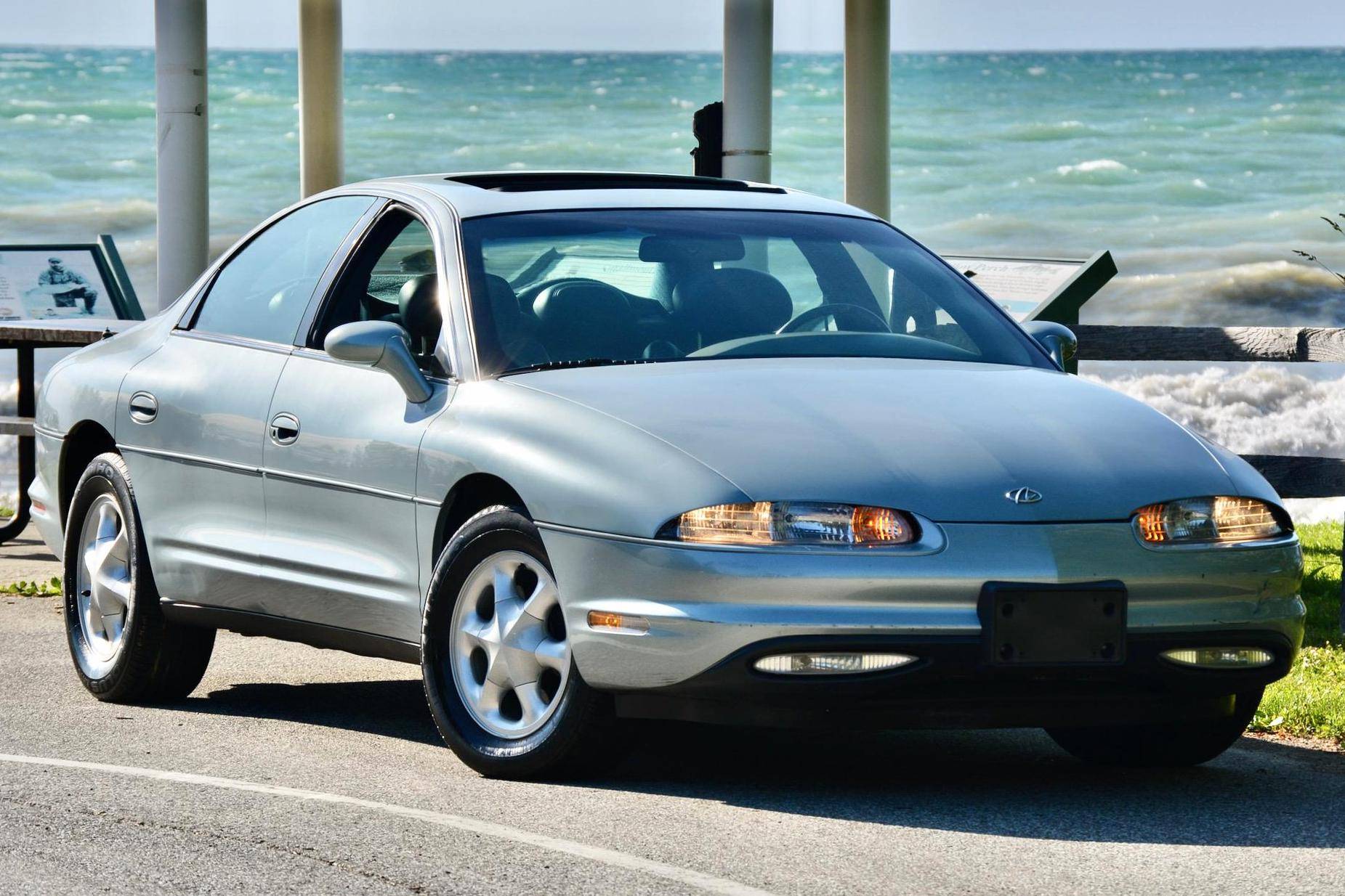 1997 Oldsmobile Aurora sold at auction for $3,900