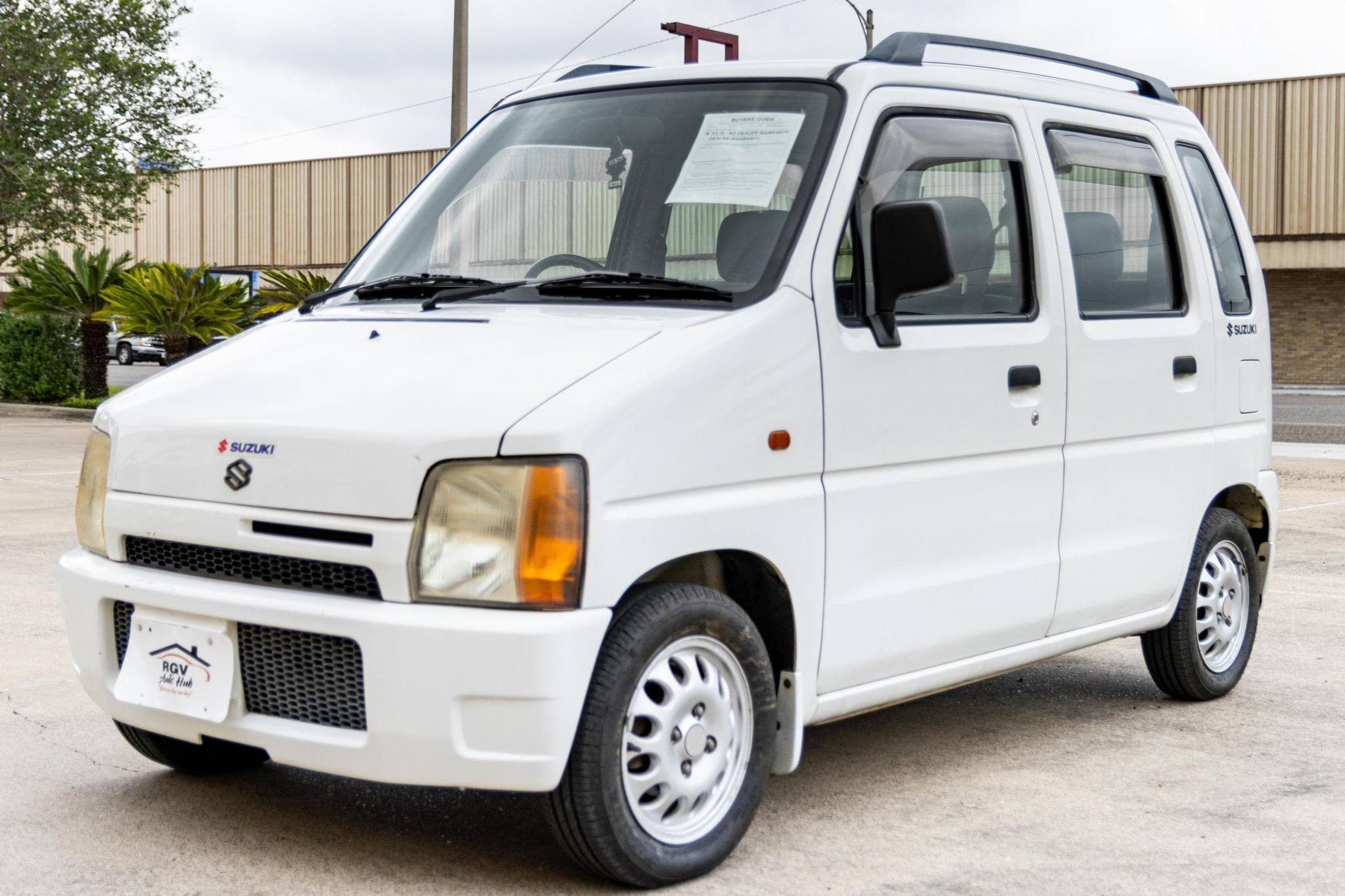 1997 Suzuki Wagon R sold at auction for $5,908