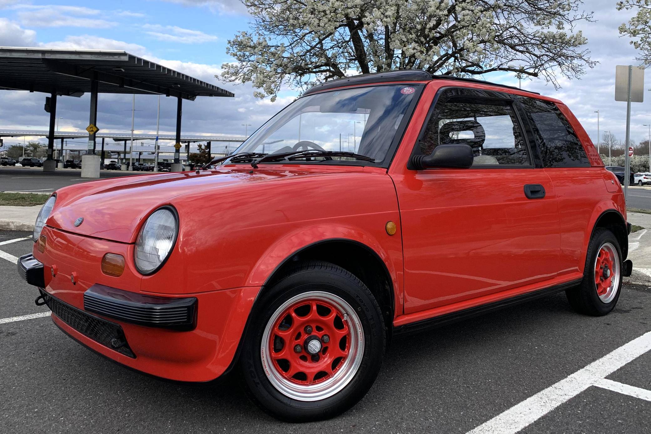 1987 Nissan Be-1 sold at auction for $8,600