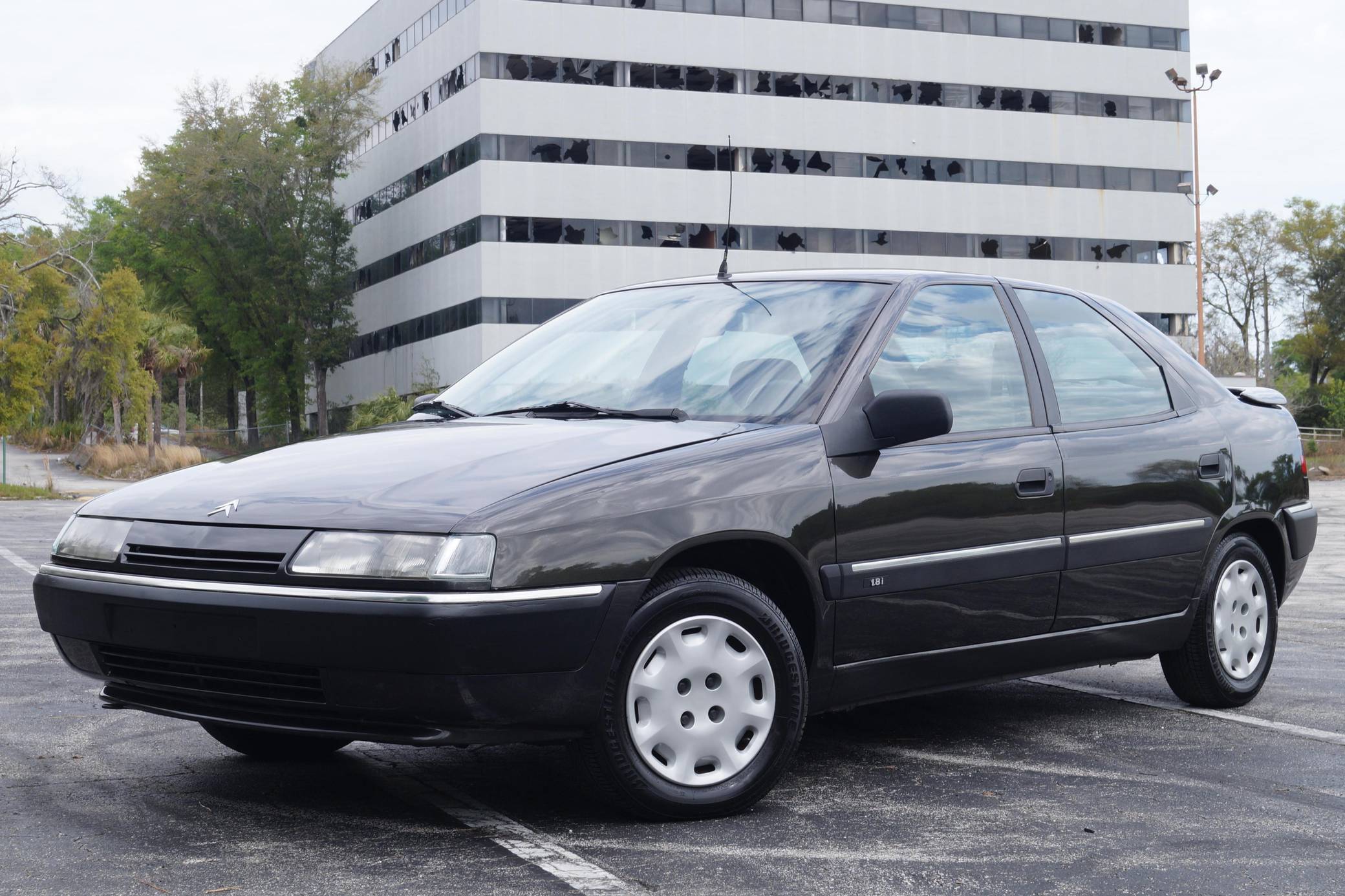 1994 Citroen Xantia sold at auction for $5,200