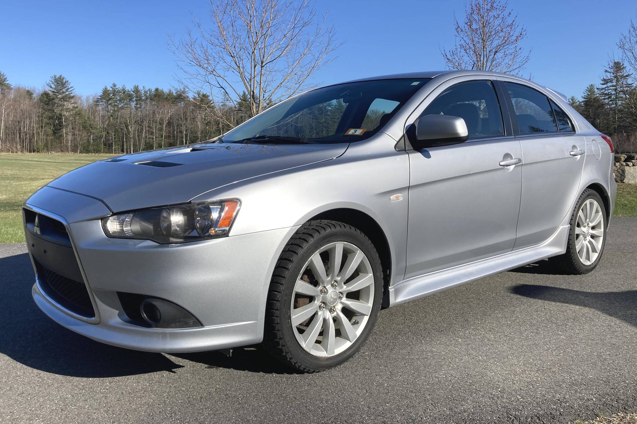 2011 Mitsubishi Lancer sold at auction for $7,900