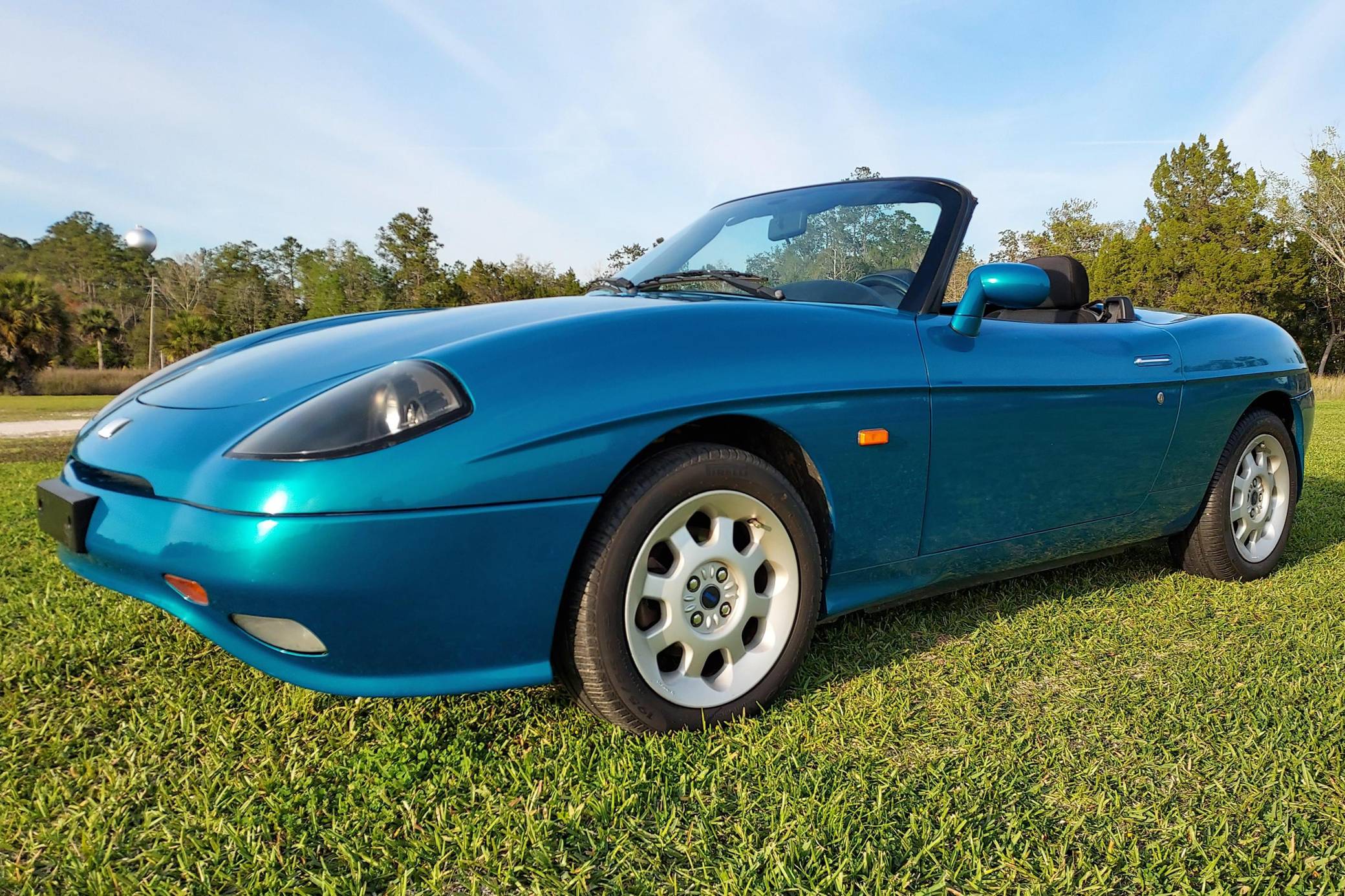 1996 Fiat Barchetta sold at auction for $8,888