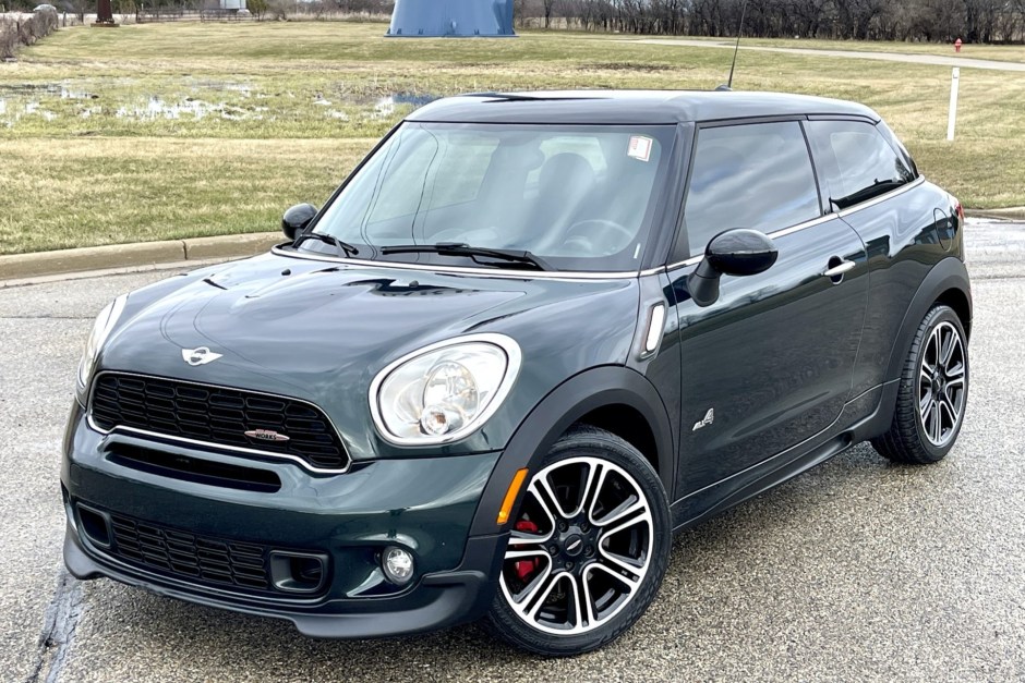 2014 Mini Paceman sold at auction for $17,100