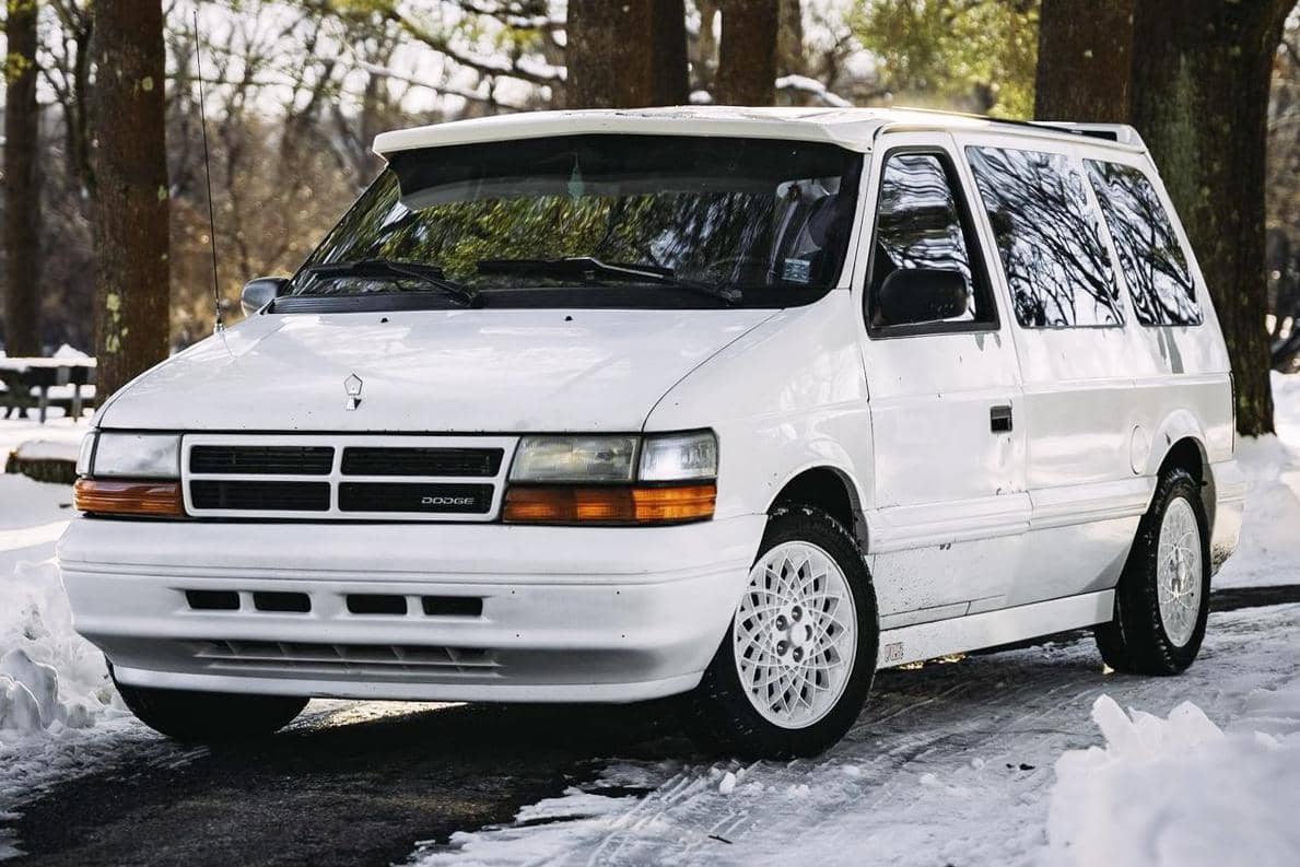 1994 Dodge Caravan sold at auction for $8,000