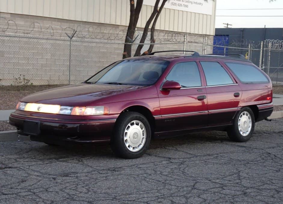 1992 Mercury Sable sold at auction for $2,700