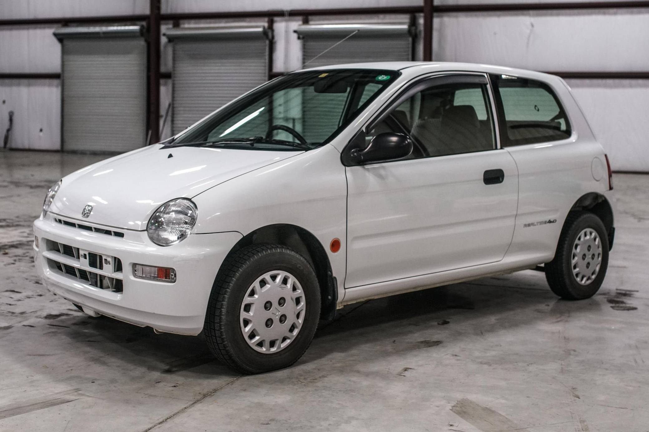1997 Honda Today sold at auction for $5,700