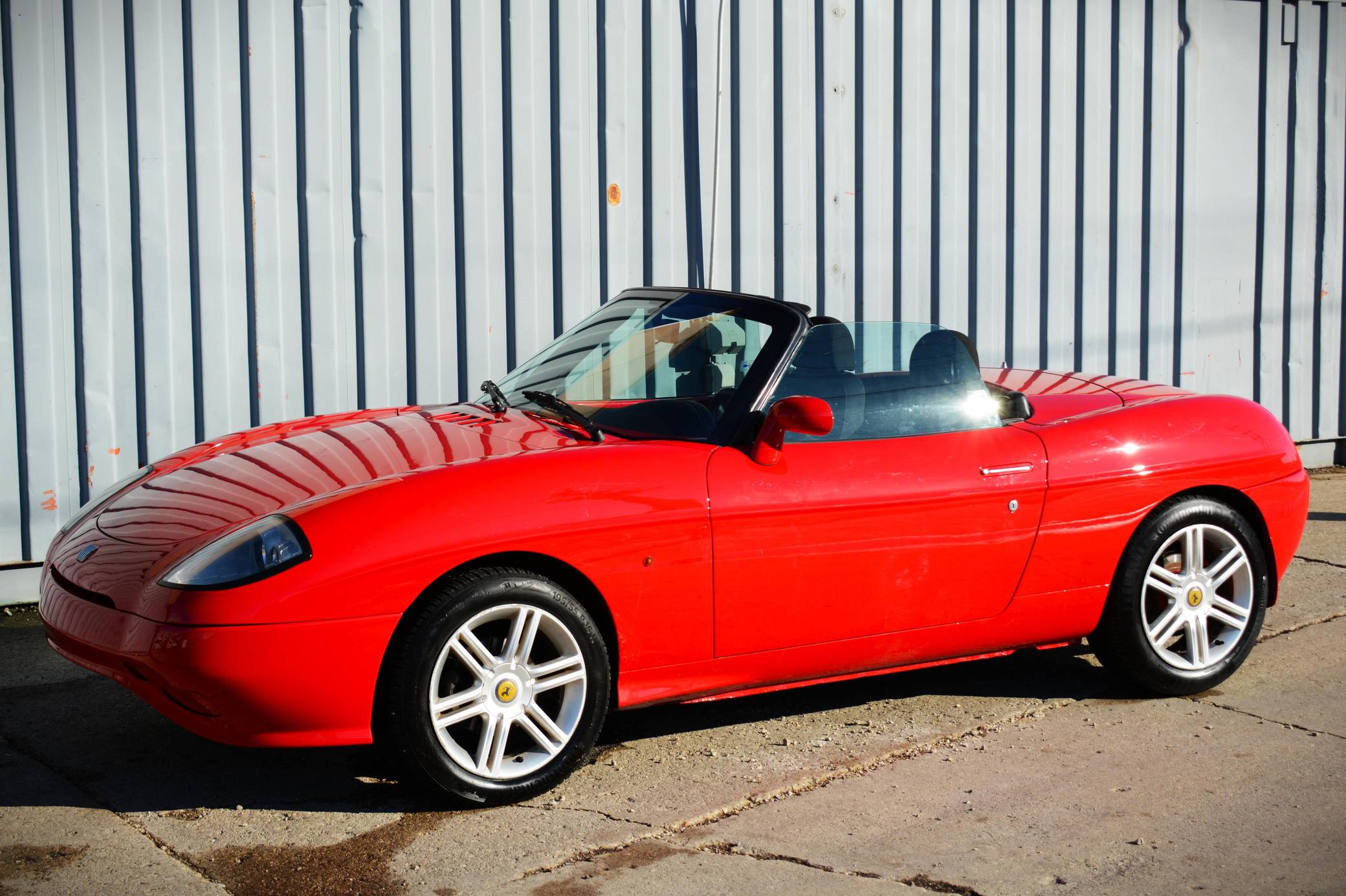 1995 Fiat Barchetta sold at auction for $9,999