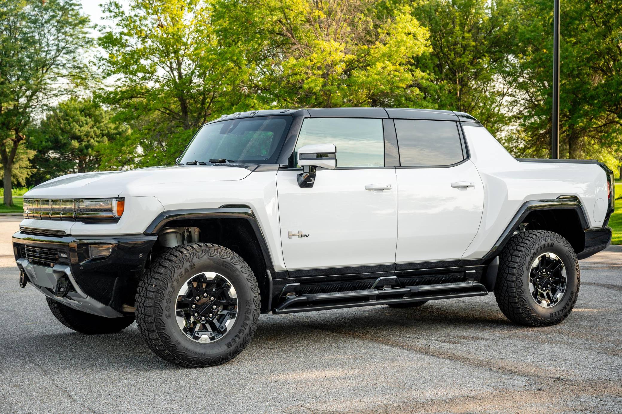 2023 Hummer EV sold at auction for $135,000
