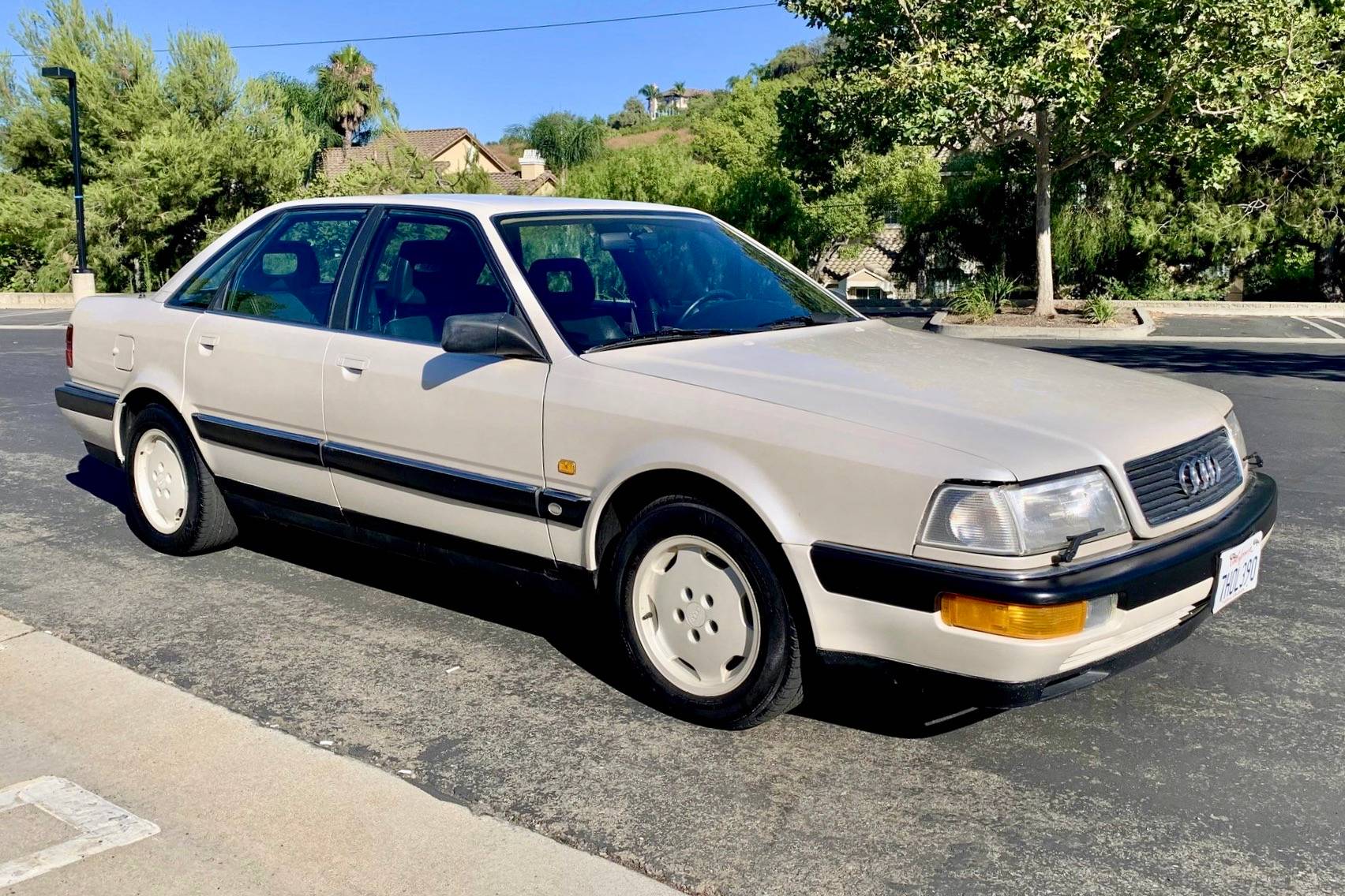 1990 Audi V8 sold at auction for $4,400
