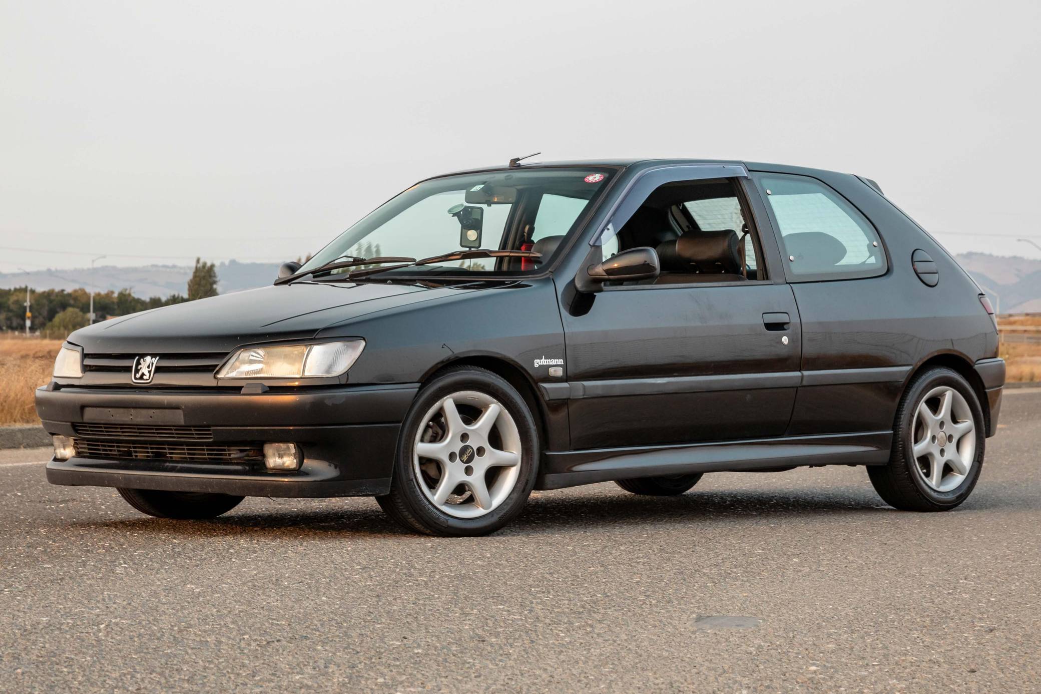 1994 Peugeot 306 sold at auction for $7,800
