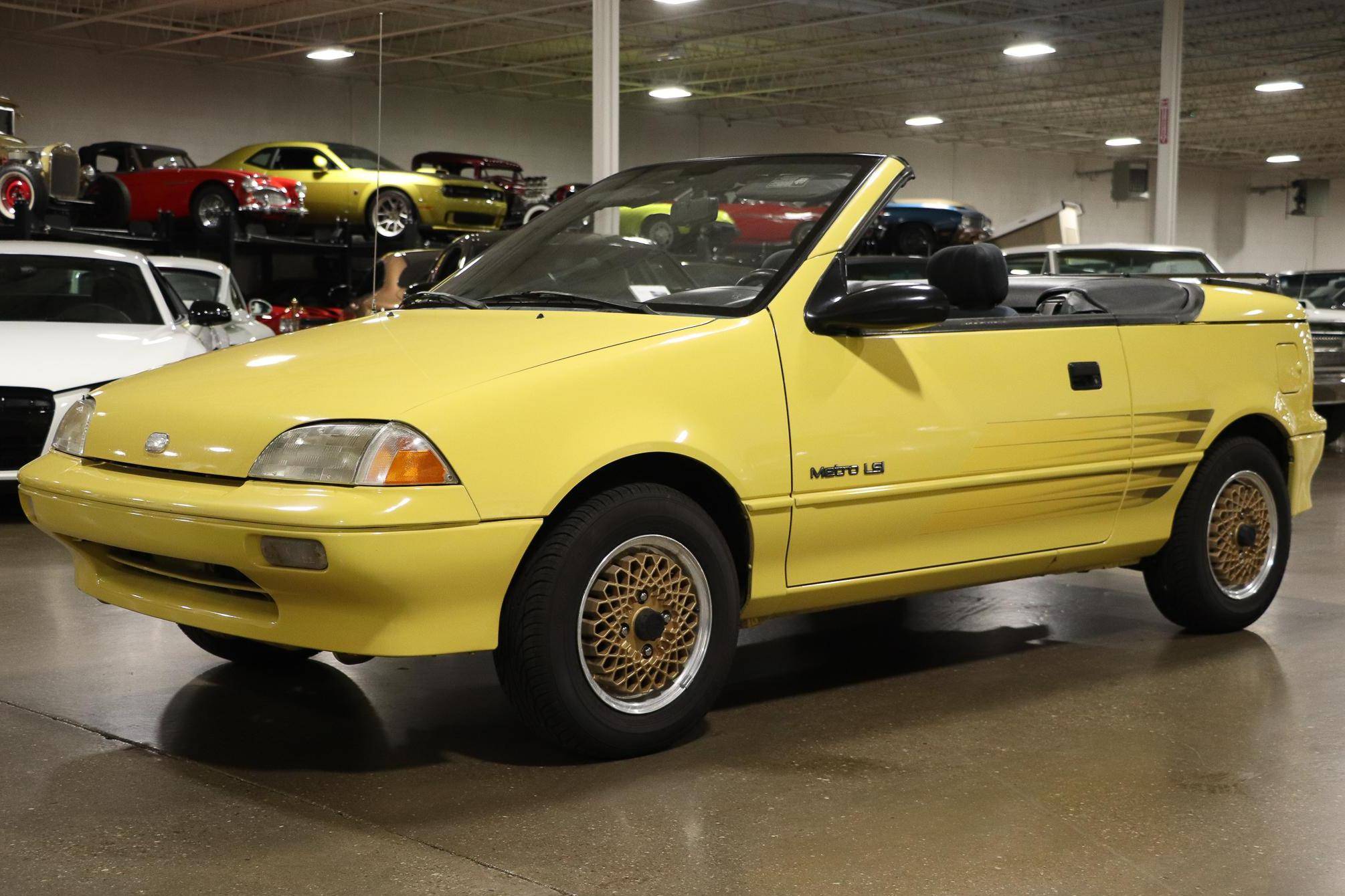 1991 Geo Metro sold at auction for $4,877