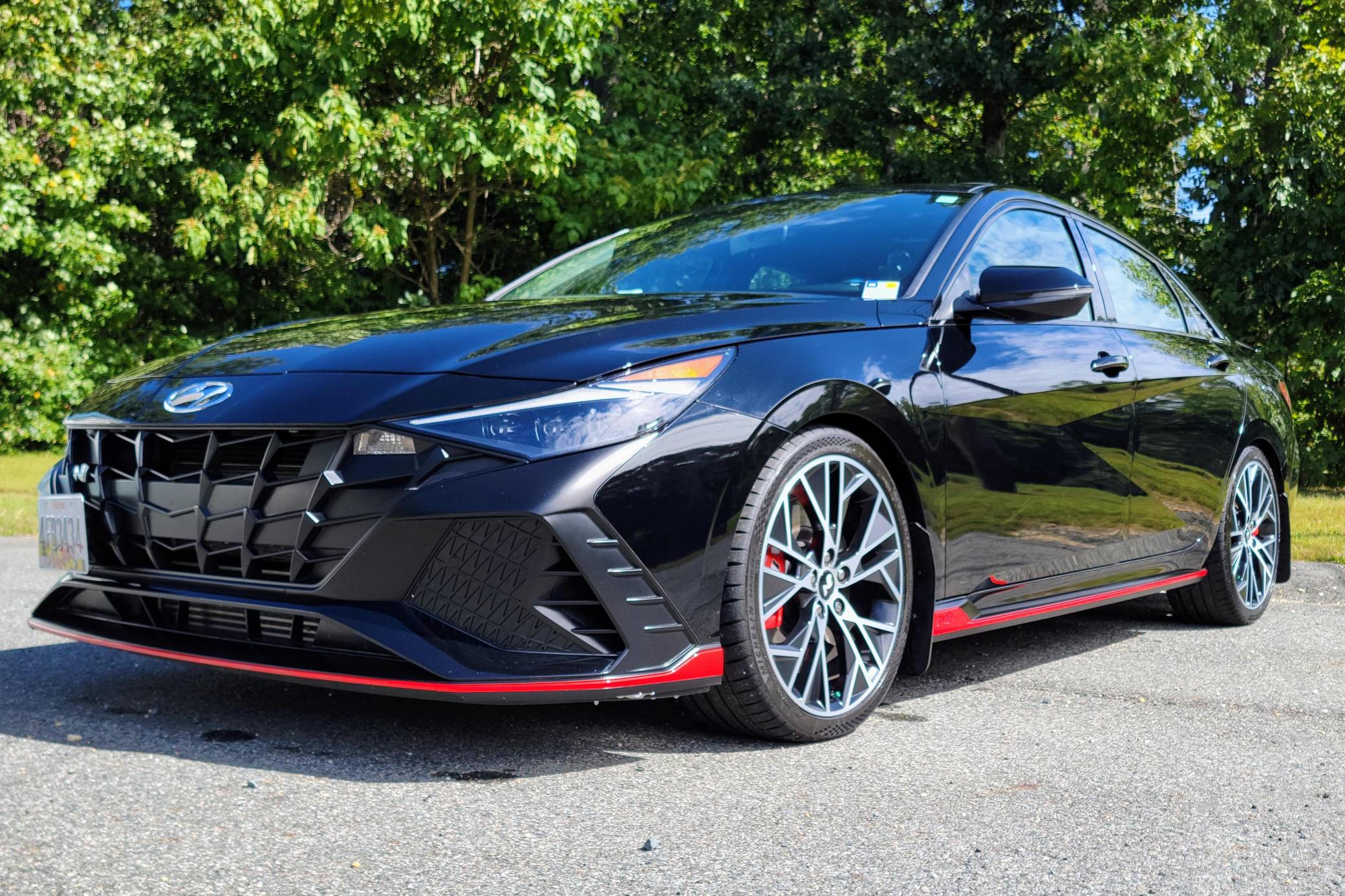 2022 Hyundai Elantra sold at auction for $30,250