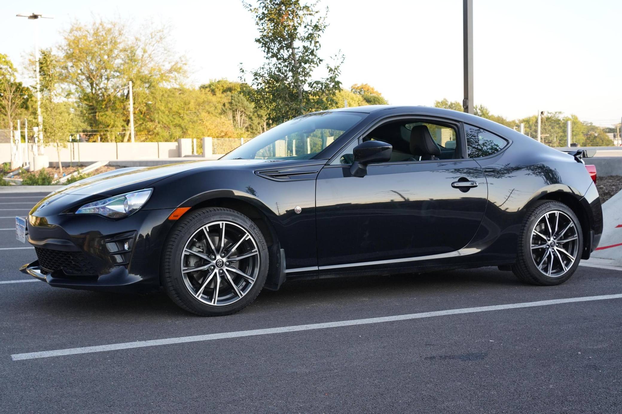 2018 Toyota 86 sold at auction for $14,810