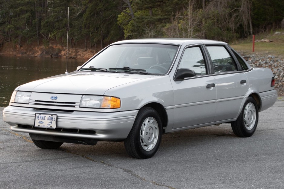 1994 Ford Tempo sold at auction for $8,500