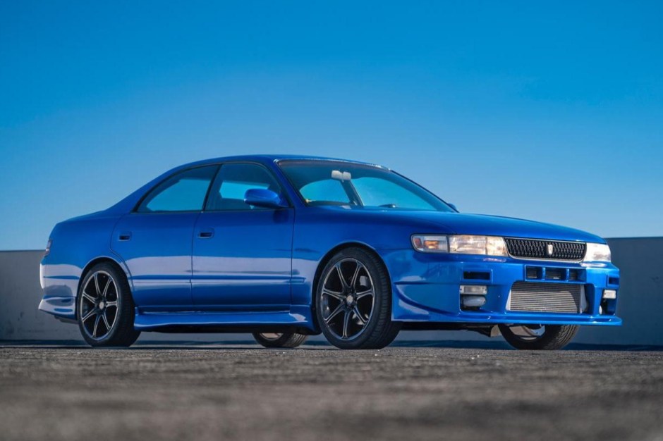 1993 Toyota Chaser sold at auction for $13,000