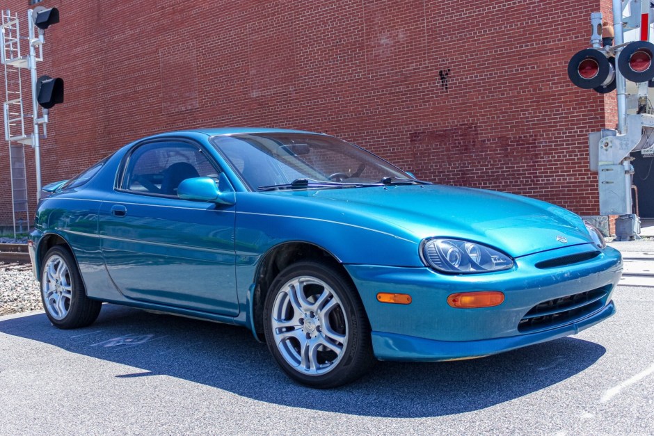 1992 Mazda MX-3 sold at auction for $6,900