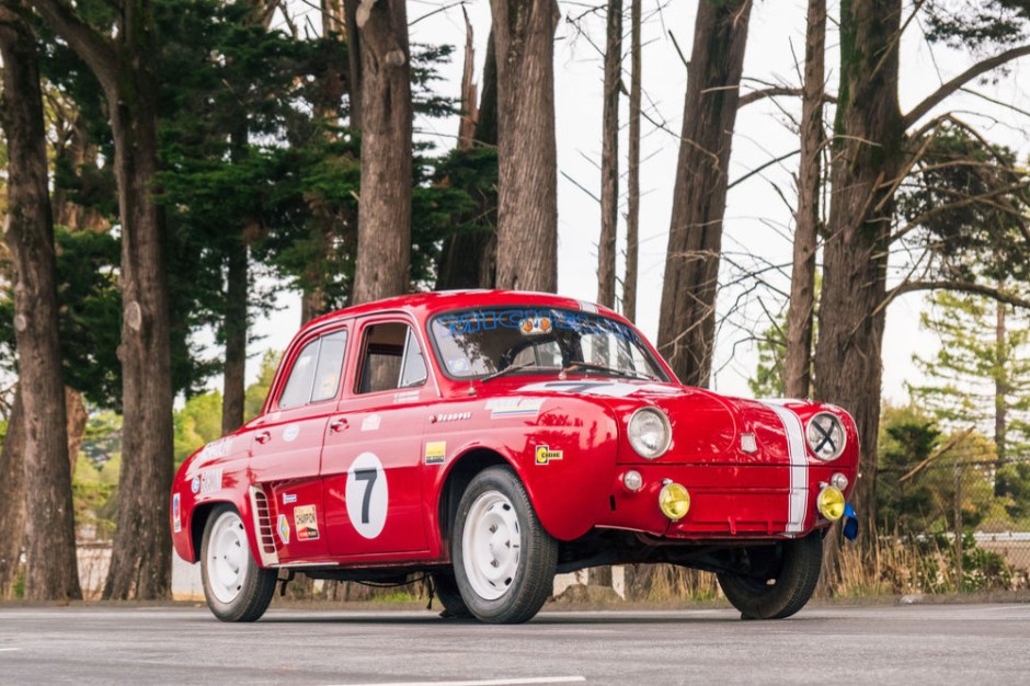 1967 Renault Dauphine sold at auction for $7,900