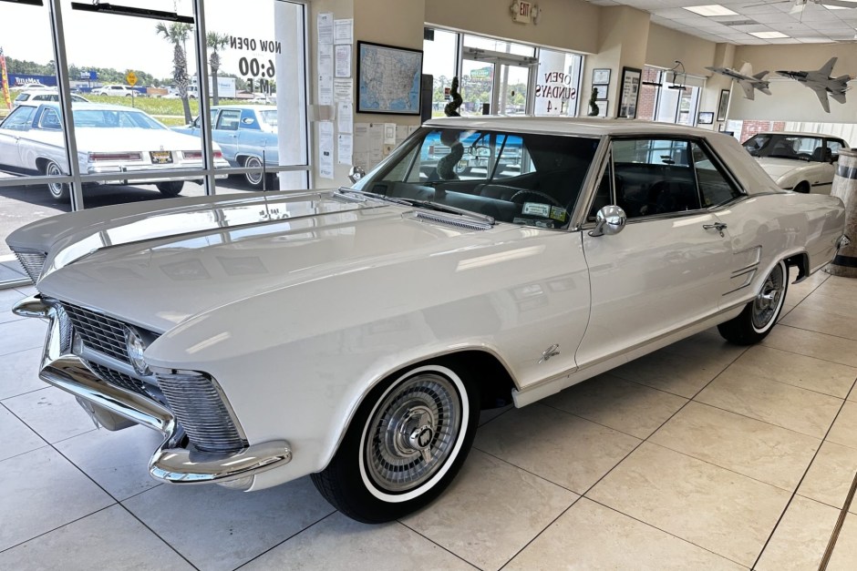 1963 Buick AMPERE sold at auction for $35,500