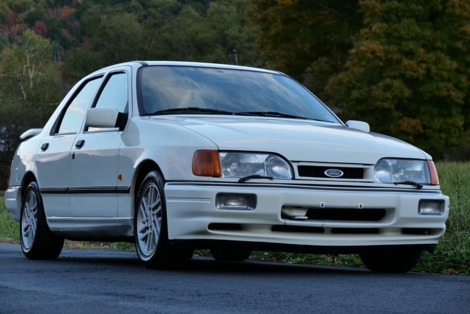 1989 Ford Sierra sold at auction for $28,250