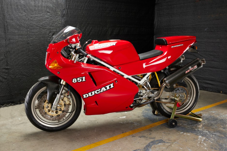 1992 Ducati 851 sold at auction for $9,851
