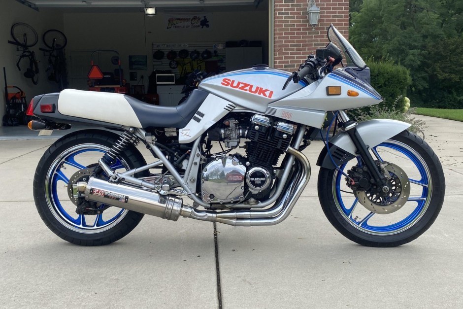 1983 Suzuki Touring sold at auction for $9,100