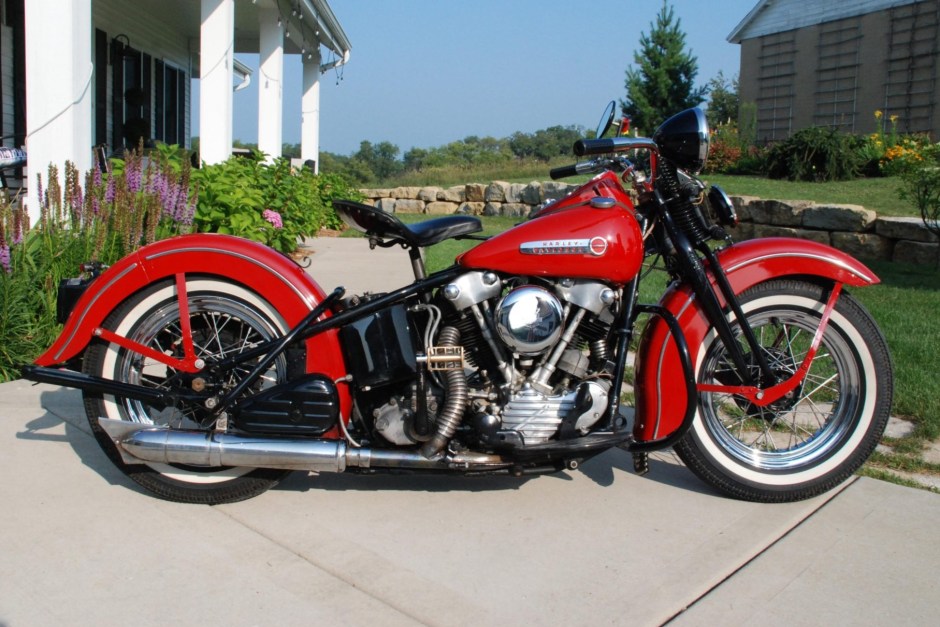 1947 Harley-Davidson Knucklehead sold at auction for $34,000