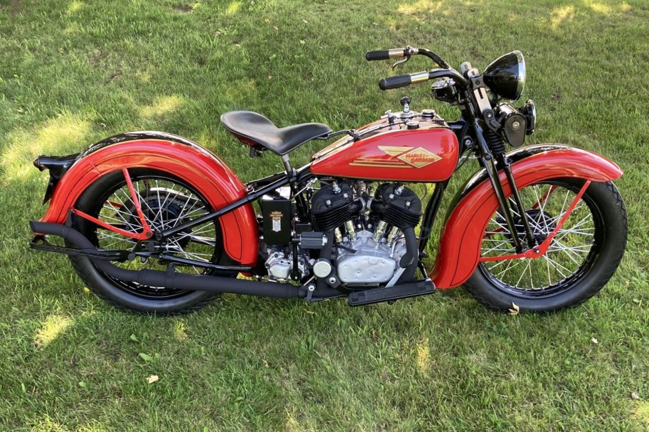 1934 Harley-Davidson Big Twin Flathead sold at auction for $23,000