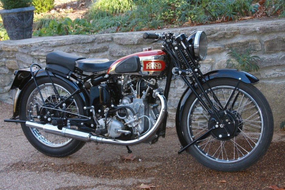 1939 Vincent Comet sold at auction for $66,000