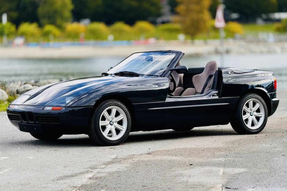 1991 BMW Z1 sold at auction for $59,313