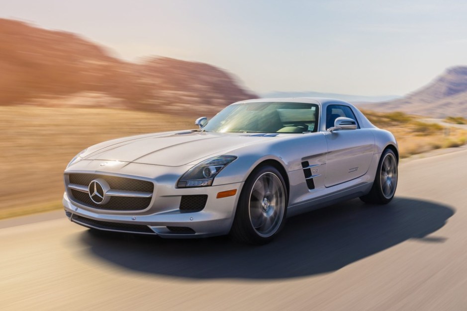 2011 Mercedes-Benz SLS-Class sold at auction for $160,015