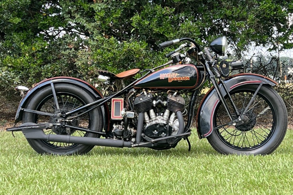 1930 Harley-Davidson Big Twin Flathead sold at auction for $18,750