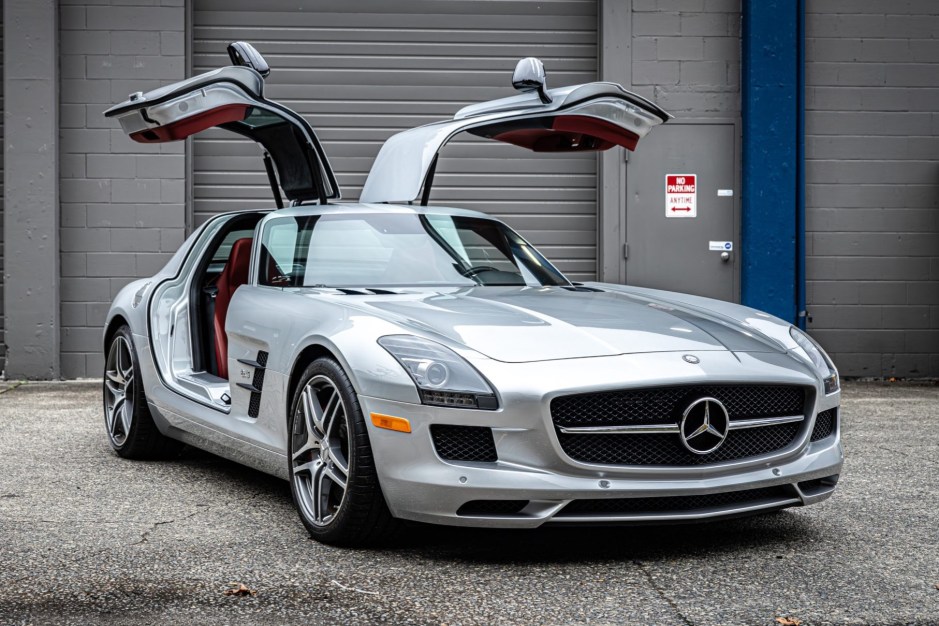 2013 Mercedes-Benz SLS-Class sold at auction for $245,000