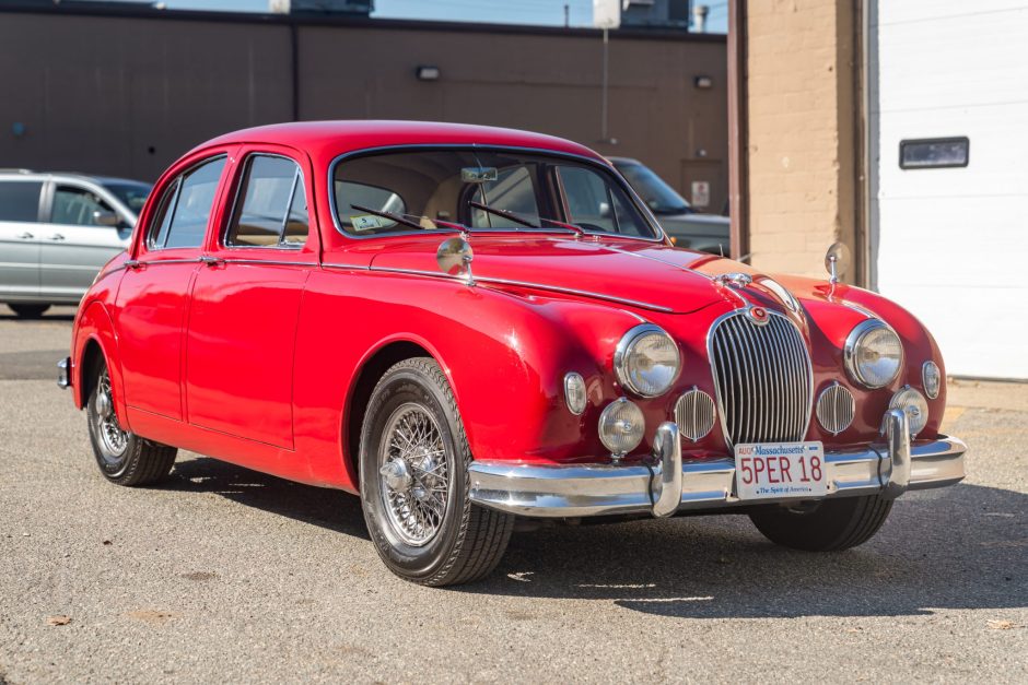 1959 Jaguar Mk I sold at auction for $12,000