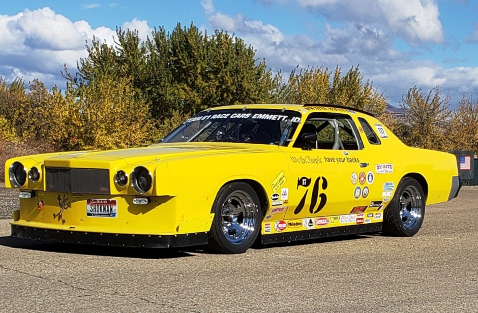 1977 Chrysler Cordoba sold at auction for $12,320