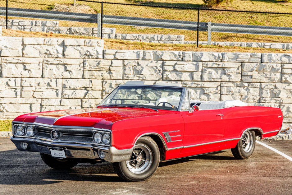1965 Buick Wildcat sold at auction for $17,500