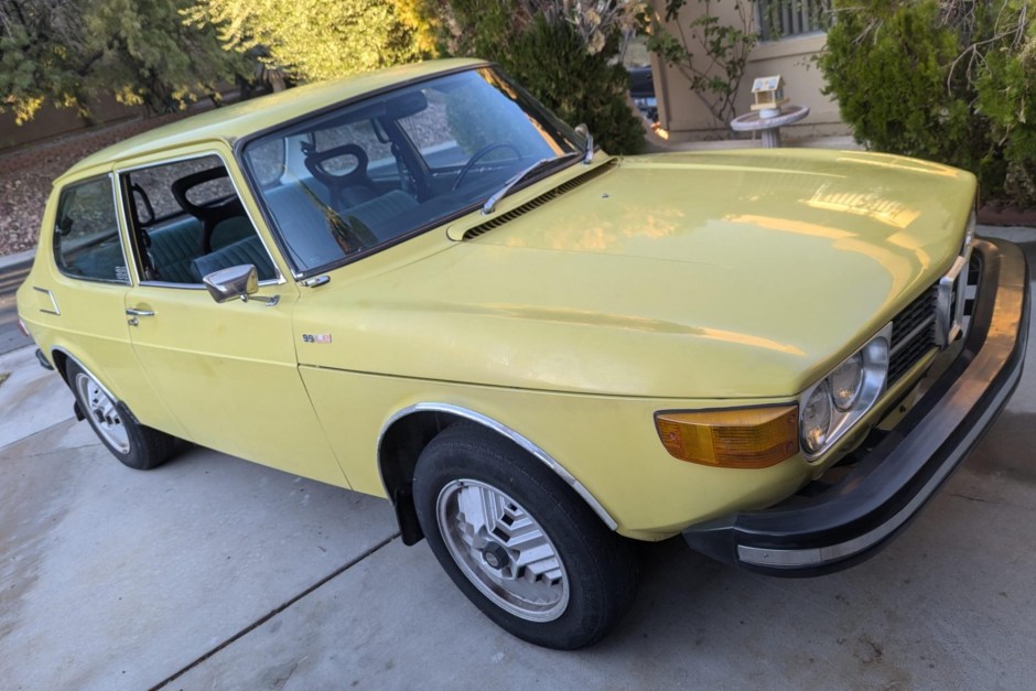 1973 Saab 99 sold at auction for $5,600