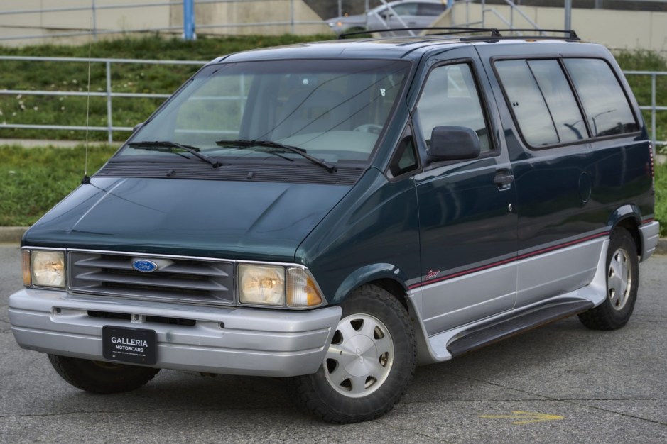 1997 Ford Aerostar sold at auction for $3,100