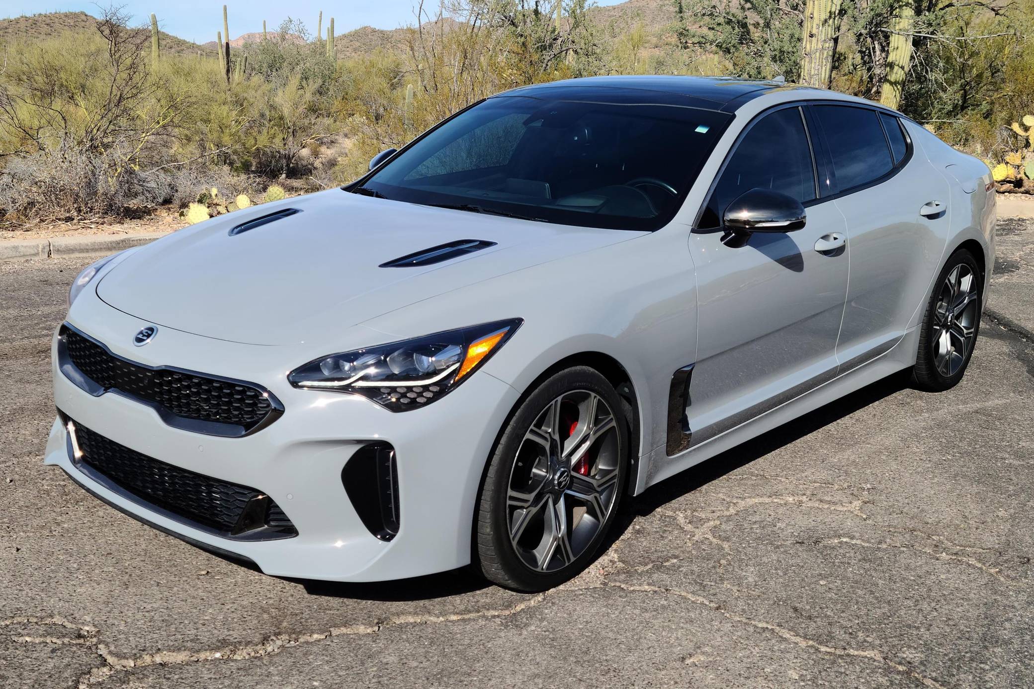 2021 Kia Stinger sold at auction for $28,000