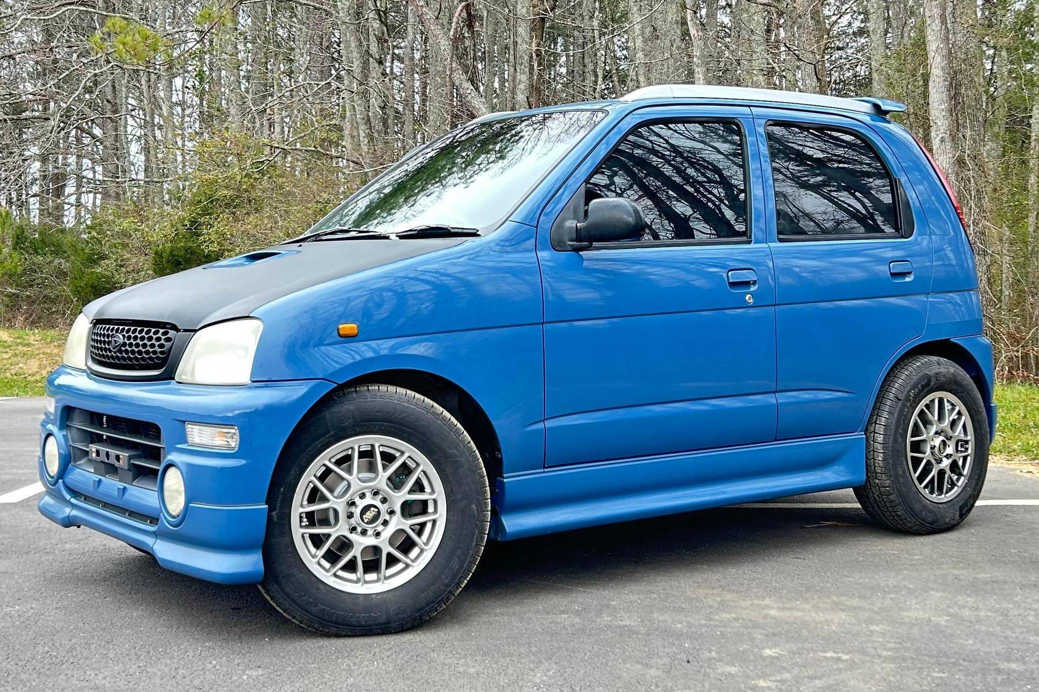 1998 Daihatsu Terios sold at auction for $5,600