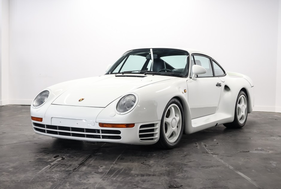 1988 Porsche 959 sold at auction for $1,254,959
