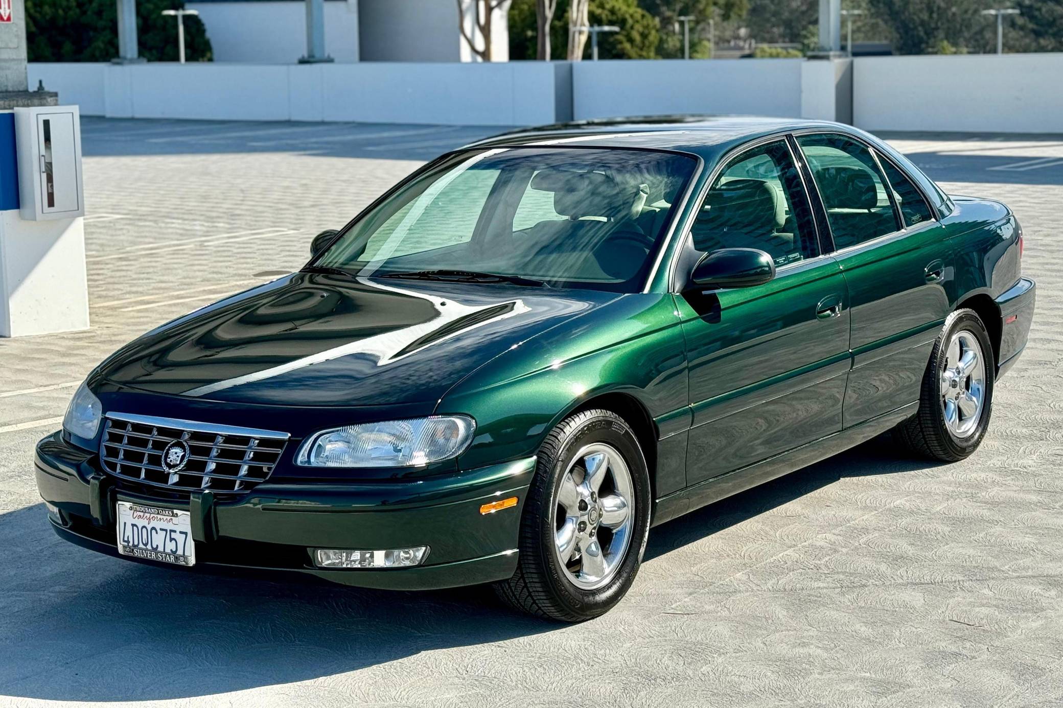 1998 Cadillac Catera sold at auction for $5,400