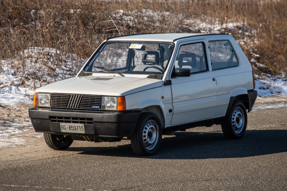 1987 Fiat Panda sold at auction for $7,300