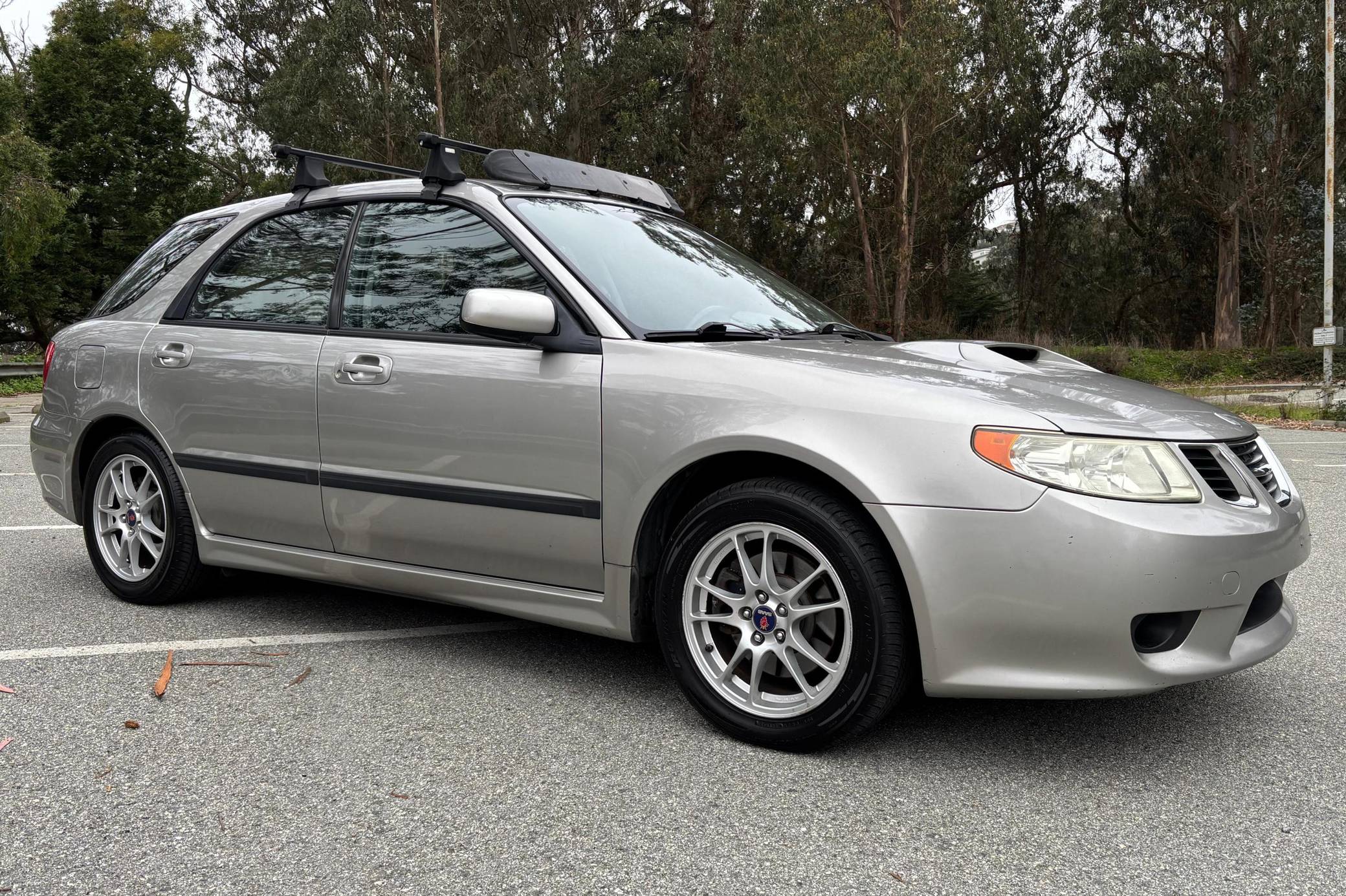 2005 Saab 9-2X sold at auction for $6,900