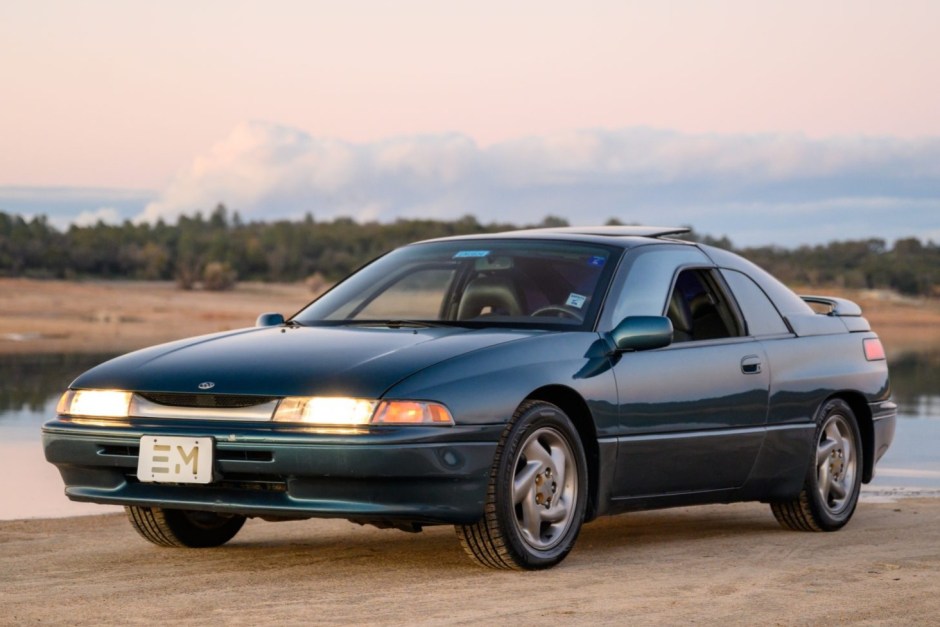 1992 Subaru SVX sold at auction for $6,100