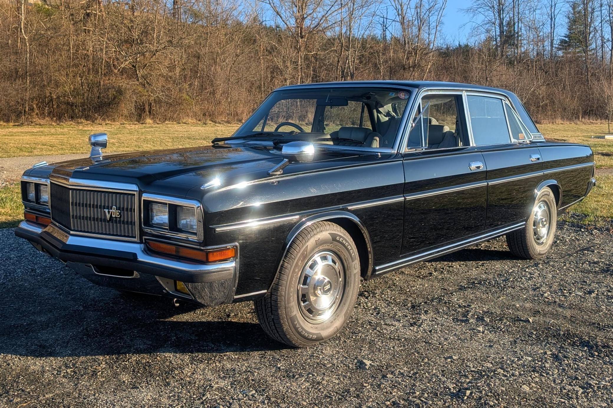 1986 Nissan President sold at auction for $5,000