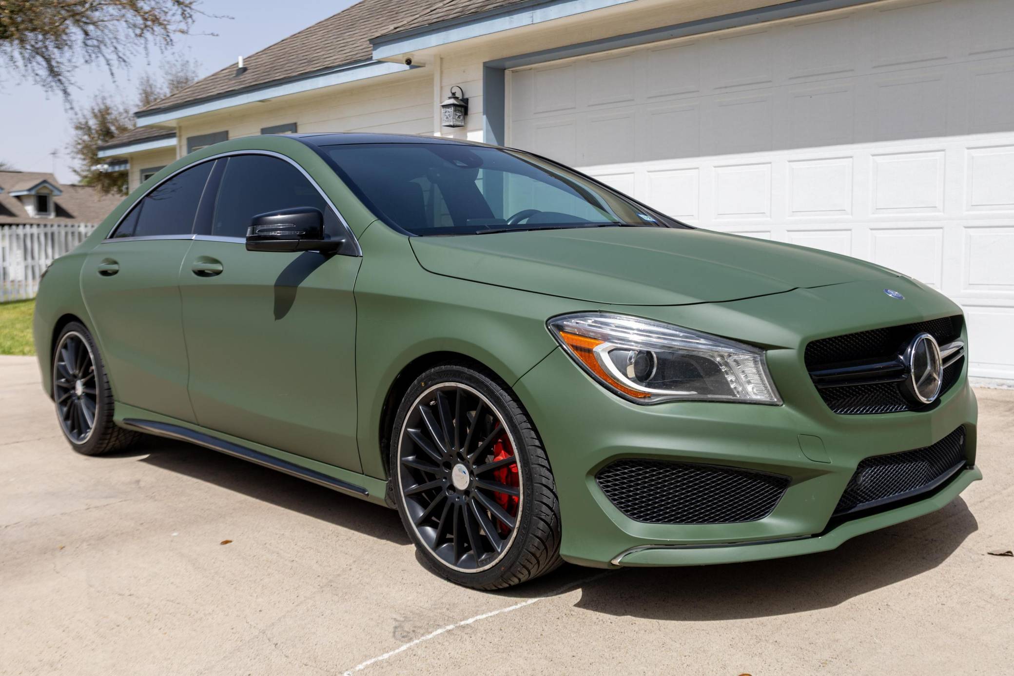 2014 Mercedes-Benz CLA AMG sold at auction for $8,000